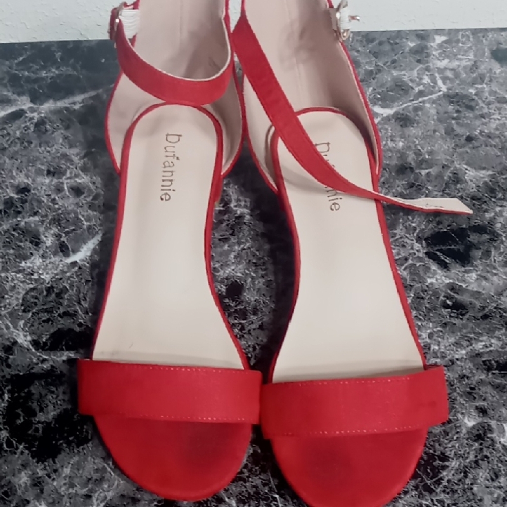 Dufannie Big Girls  Red Sandals Size 4